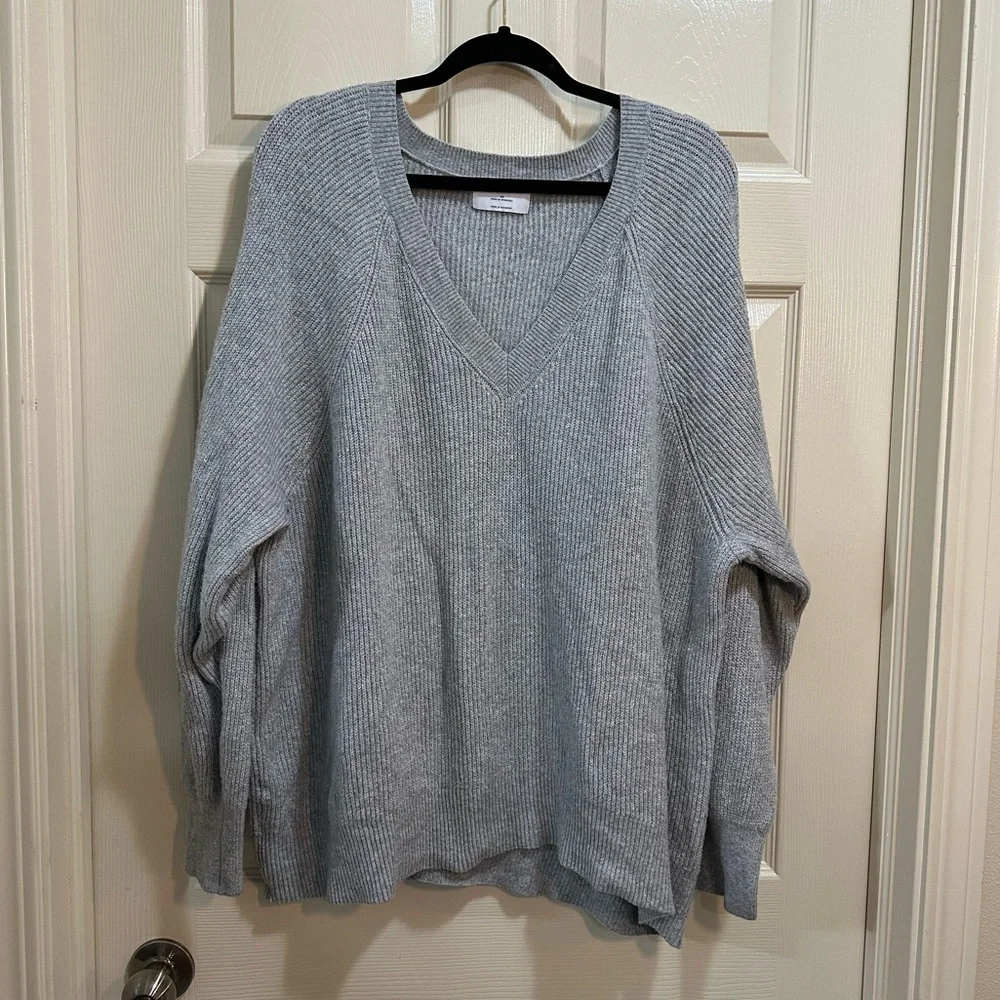 Women’s Old Navy long sleeve v-neck sweater light gray size 3X - Picture 1 of 5